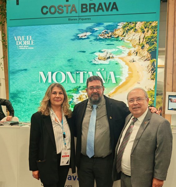 LAjuntament_de_Blanes_promou_la_localitat_com_a_destinacio_turistica_a_FITUR_2026.jpg