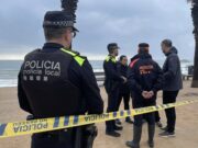 La Policia Local i Protecció Civil de Blanes prenen mesures davant la intensa llevantada