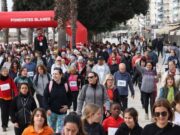 Més de 500 persones participen a la II Marxa Solidària ‘Amb Pas Ferm’ a Blanes