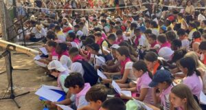 Blanes Celebra la Setena Edició del Taller Escolar d’Havaneres ‘Blanes Canta al Mar’