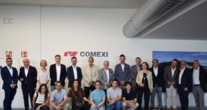 Miquel Noguer presideix la inauguració de la nova planta de Comexi a Riudellots