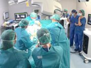 La tecnologia VELYS millora la precisió de les pròtesis de genoll a l’Hospital Universitari La Luz